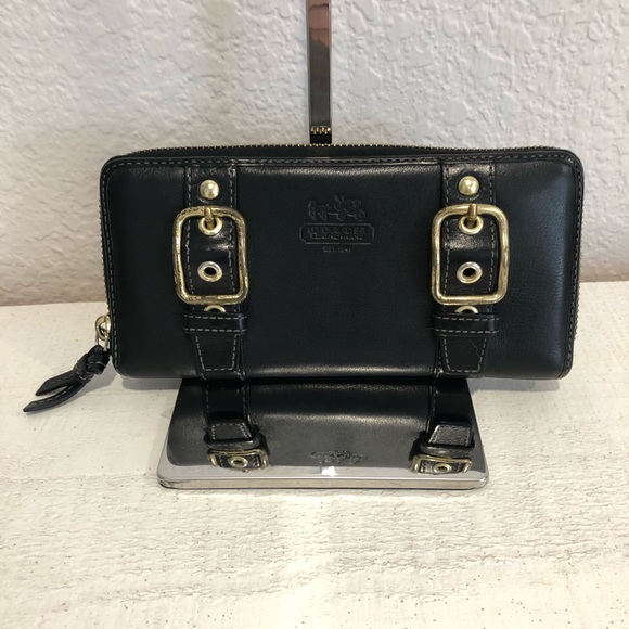 Coach Bags Coach Leather Accordion Zoe Wallet Poshmark